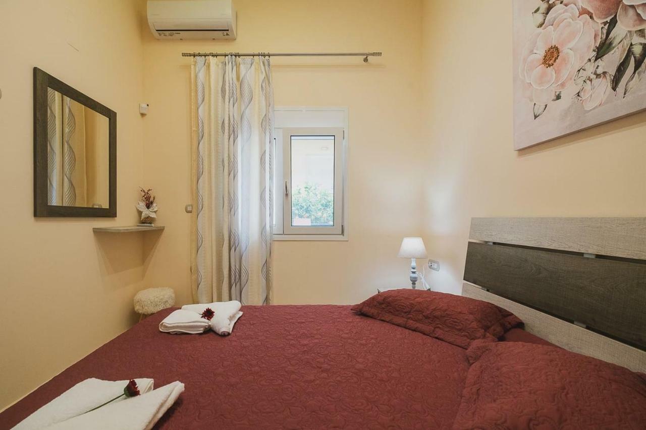 Spacious Home With Parking Chania  Zewnętrze zdjęcie