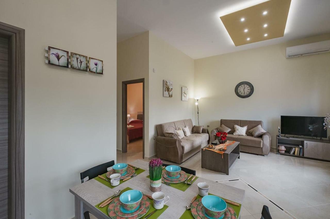 Spacious Home With Parking Chania  Zewnętrze zdjęcie