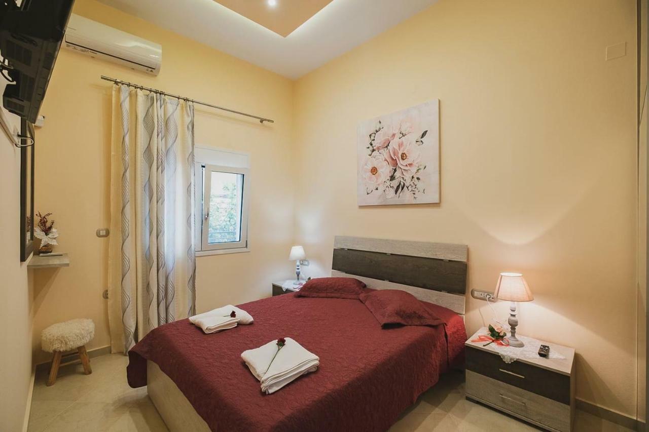Spacious Home With Parking Chania  Zewnętrze zdjęcie